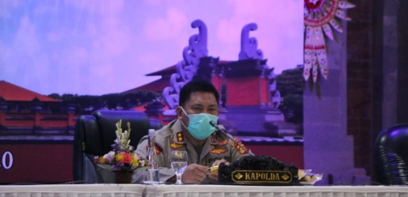 Gubernur Bali, Kapolda Bali, Pangdam-IX Udayana dan Ketua PHDI Bali laksanakan Press Conference tetang langkah pecegahan pandemic covid-19 di Provinsi Bali.