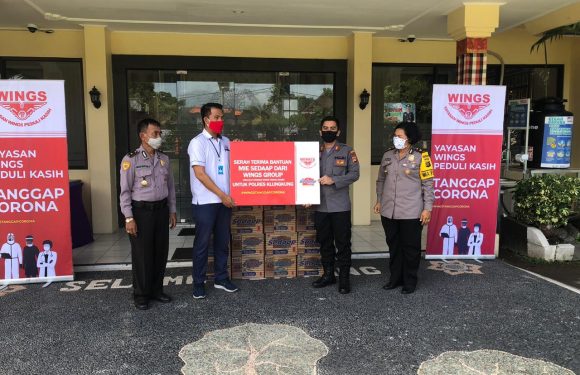 Polres Klungkung Secara Simbolis Terima Bantuan Untuk Masyarakat Dari Wings Group.