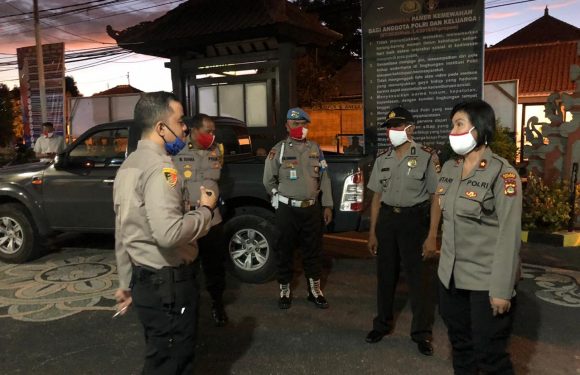 Wakapolres Badung Keliling Pantau Malam Takbiran.