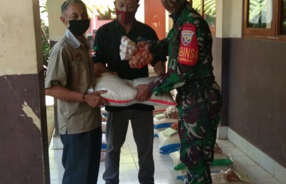 Danramil Pupuan Tekankan Babinsa Agar Ikuti Perkembangan Situasi COVID-19 Di Desa Binaan.