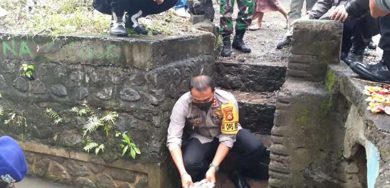 Bakti Sosial Polres Gianyar Tabur Benih Ikan Nila