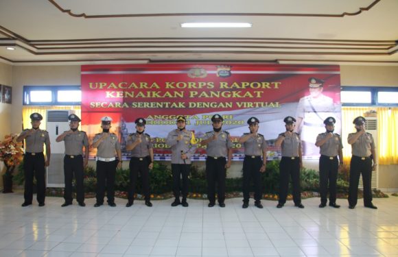 Polres Gianyar Gelar Upacara Kenaikan Pangkat Secara Virtual.
