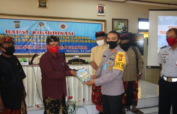 Kapolres Gianyar Pimpin Rakor Forum Lalu Lintas Dengan Majelis Desa Adat Kabupaten Gianyar.