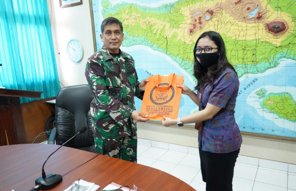 Pengenalan Kehidupan Kampus Mahasiswa Baru, Danrem 163 Wira Satya Sampaikan Bela negara, Generasi Milenial Dan Revolusi Industri 4.0.