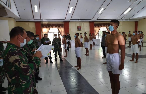 183 Peserta Ikuti Sidang Parade Calon Tamtama Prajurit Karier TNI AD Gelombang II Sub Panda Bali