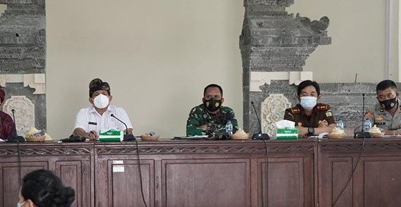 Dandim Jembrana Gerah Ada Oknum Salam Tempel di Gilimanuk