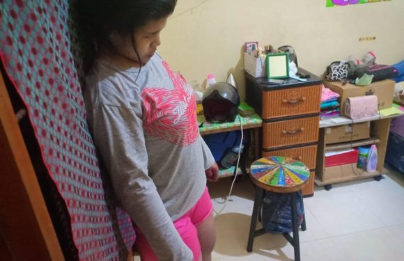 Korban Gantung Diri Diduga Terjerat Hutang On Line.