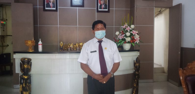 Ratusan Calon Siswa Sudah Mendaftarkan Diri di SMK PGRI 4 Denpasar.