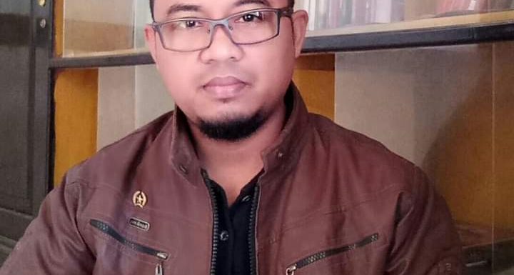 Advokat Rausi Samorano Ancam Pelaku Yang mencatut  Nama Pesantren Siratul Islam Ke Meja Hukum.