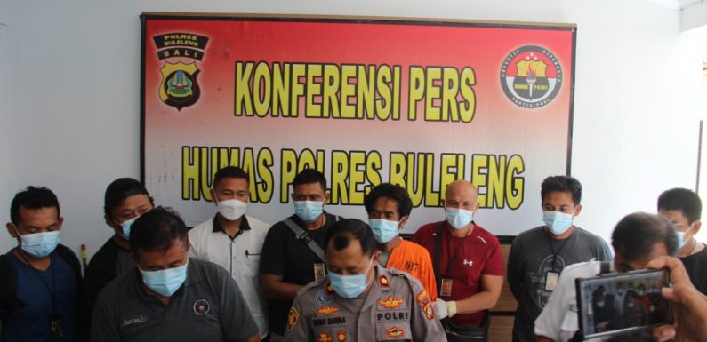 Jajaran Satreskrim Polsek Kota Singaraja Berhasil Meringkus Pelaku Pembunuhan Seorang Perawan Tua.