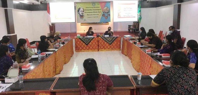 Universitas Dwijendra Gelar FGD Dengan Topik “Dilematika Emansipasi Perempuan Hindu Bali”.