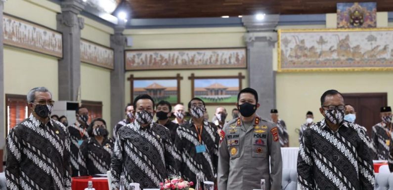 Kapolda Bali Hadiri Kegiatan Musyawarah Daerah V Persatuan Purnawirawan Polri.