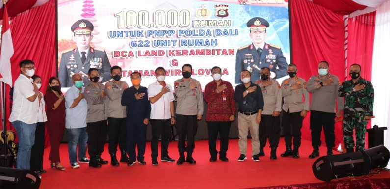 Kapolda Bali Resmikan Secara Serentak 100.000 Rumah Untuk PNPP di Tabanan.