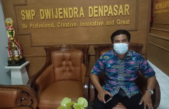 Sebanyak 275 Siswa SMP Dwijendra Denpasar Dinyatakan Lulus.