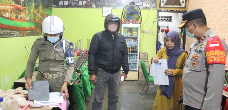 Penerapan PPKM Darurat , Dua Warung Masih Buka Diatas Pukul  20.00 Wita Ditindak Tegas,