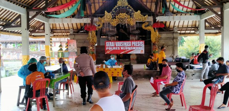 Percepat Pelaksanaan  Vaksin Covid-19, Polres Klungkung Adakan Gerai Vaksinasi di Wantilan Jaba Pura Kentel Gumi.