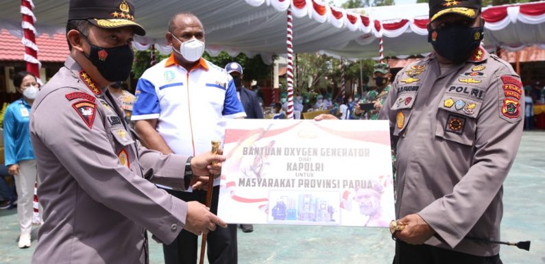 Kapolri Serahkan Oksigen Generator Bantu Penanganan Covid-19 di Papua