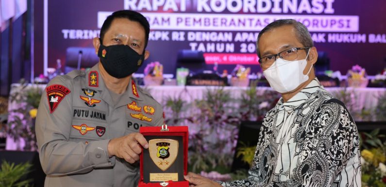 Kapolda Bali Mengikuti Rakor Pimpinan KPK Dengan Aparat Penegak Hukum (APH) Polda Bali, Kejaksaan Tinggi Bali dan Pengadilan Tinggi Denpasar.