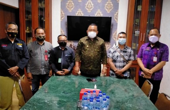 Bupati Jembrana Menerima Audensi Pengurus PJID Provinsi Bali.