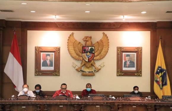 Gubernur Koster Apresiasi Inisiatif  Dewan untuk Raperda Pembentukan Dana Cadangan Pileg dan Pilgub 2024