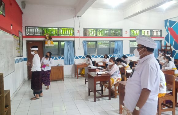 Pembelajaran Tatap Muka di SMA Negeri 1 Kuta Utara Berjalan Dengan Baik Sesuai SOP dan Prokes Yang Ketat.