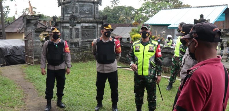 Dandim 1619/Tabanan bersama Kapolres Pimpin Patroli Gabungan TNI-Polri Pantau Pilkel 22 Desa di Tabanan. .