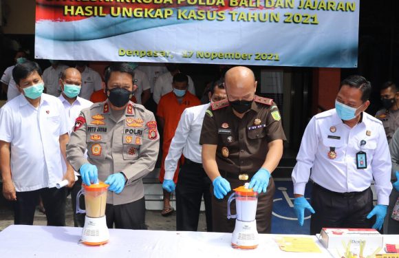 Kapolda Bali Pimpin Pemusnahan Barang Bukti Narkoba.