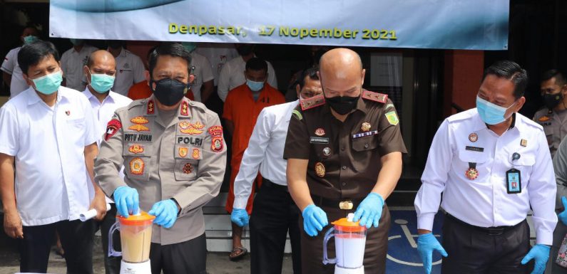 Kapolda Bali Pimpin  Pemusnahan Barang Bukti Narkoba.
