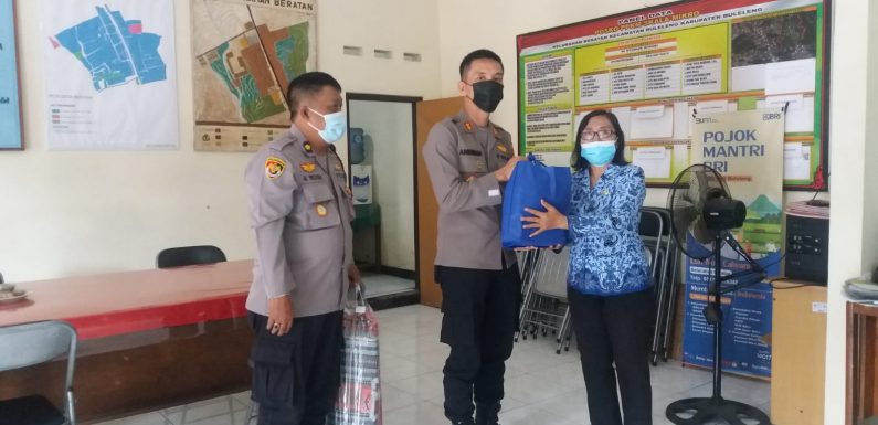 Kapolres Buleleng Sentuh Masyarakat Disabilitas Dengan Pemberian Sembako.