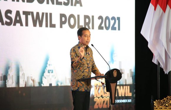 Presiden RI hadiri Apel Kasatwil Polri tahun 2021.