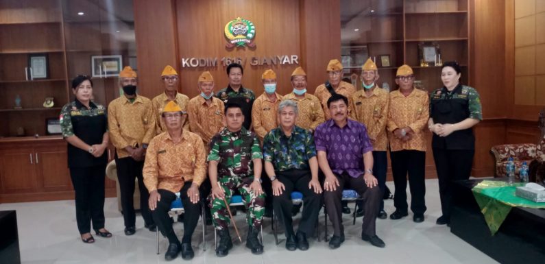 Dandim Gianyar Menerima Kunjungan Silaturahmi  Ketua PPAD Provinsi Bali.