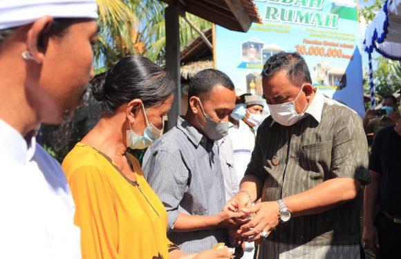 Bupati Tamba Resmikan 7 Unit Bedah Rumah Bantuan Bumdes.