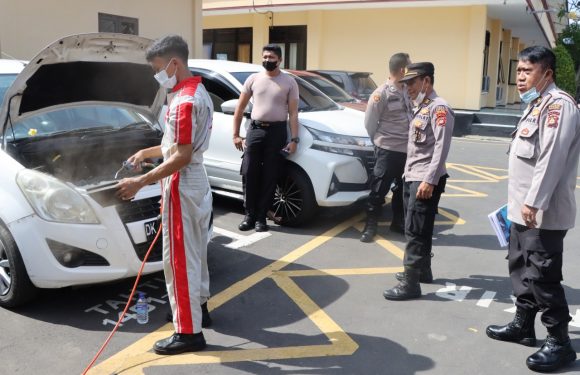Toyota Auto 2000 Singaraja, Check Up Mobil Dinas Polres Buleleng.