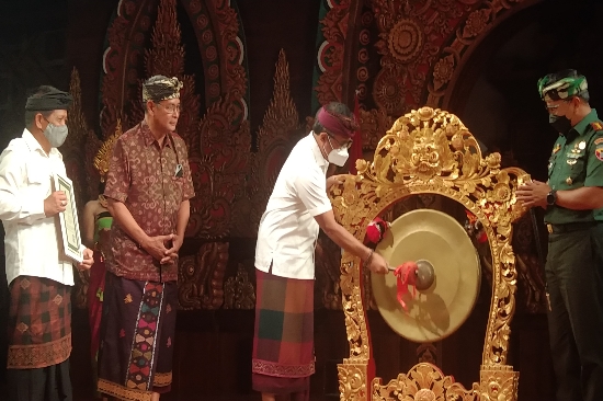 Wali Kota Denpasar, Buka Festival Aksara Bali.