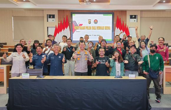 Kabid Humas Polda Bali Gelar Silaturahmi Dengan Awak Media.