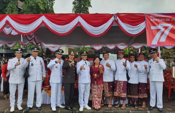 Personil Polsek Kuta Utara Mengikuti Upacara Peringatan HUT Kemerdekaan RI Ke-77.