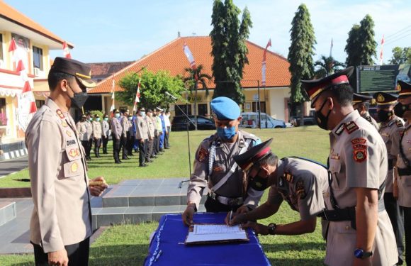 Kapolres Buleleng Pimpin Langsung Sertijab Kapolsek Dan Kasat.