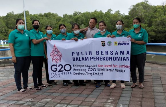 UMKM Mina Lestari Batu Lumbung Olah Buah Mangrove Menjadi Produk Bermamfaat.