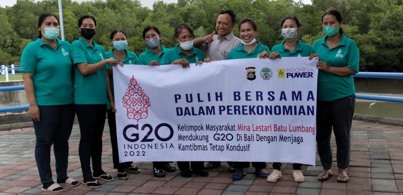 UMKM Mina Lestari Batu Lumbung Olah Buah Mangrove Menjadi Produk Bermamfaat.