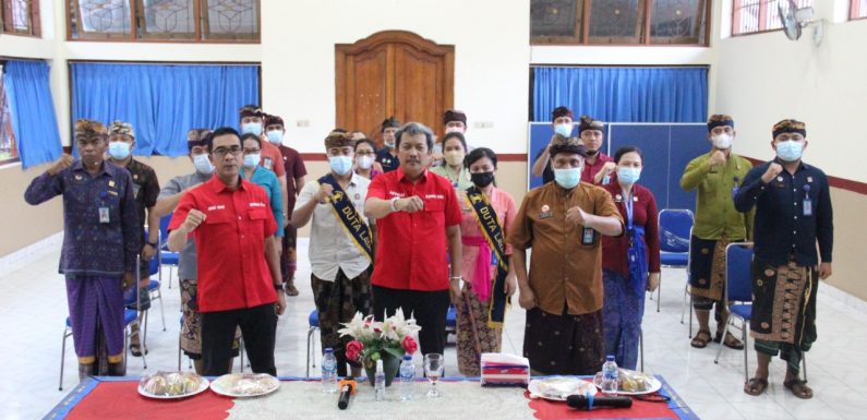 KUNJUNGI RUTAN NEGARA, KAKANWIL KEMENKUMHAM BALI BERIKAN PENGUATAN TUGAS KEPADA PEGAWAI.