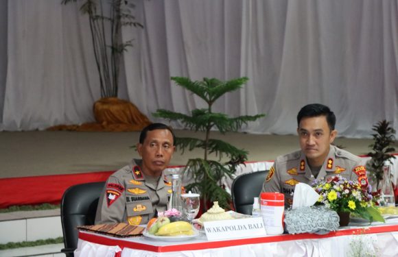 Waka Polda Bali Tekankan Beberapa Hal Kepada Personel Polres Buleleng.