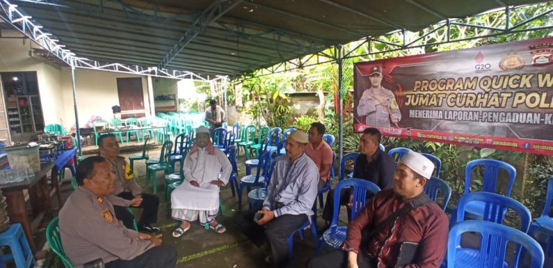 Kapolsek Petang Menggelar “ Jum,at Curhat”  Bersama Tokoh Masyarakat Dan Warga.