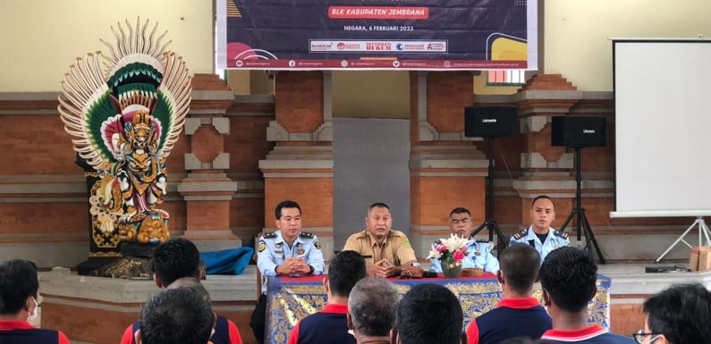 Gandeng BLK Jembrana, Rutan Negara Gelar Pelatihan Kerja Meubelair Dalam Meningkatkan Keterampilan WBP.