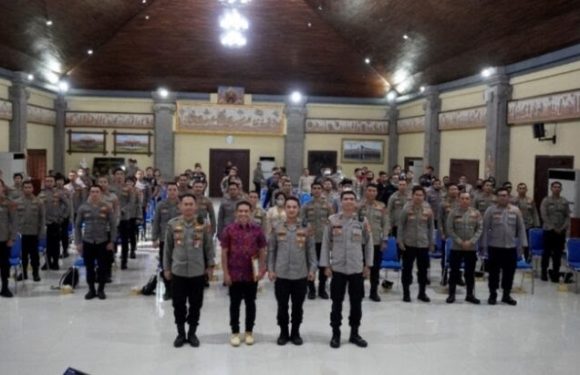 Polri Belajar Polda Bali Integralisasi Inter Profesi, Jagabaya Masyarakat Bali Melalui Sistem Pengamanan Terpadu Berbasis Desa Adat.
