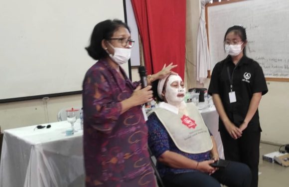 Lembaga Kursus dan Pelatihan Agung Berikan Beasiswa Kepada 50 Warga Binaan LPP Kerobokan.