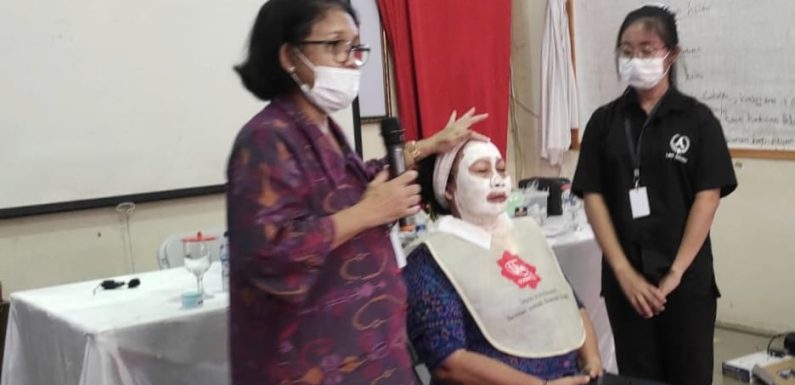 Lembaga Kursus dan Pelatihan Agung Berikan Beasiswa Kepada 50 Warga Binaan LPP Kerobokan.