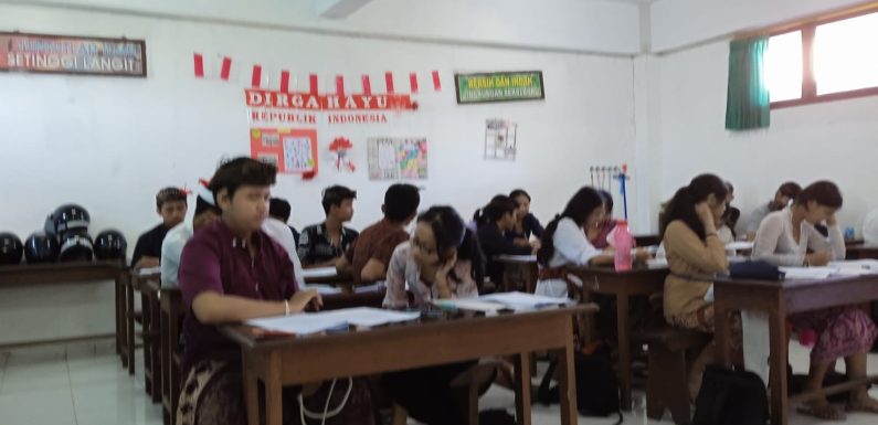 Menghadapi Ujian Sekolah SMP Dwijendra Denpasar Mengadakan Try Out.