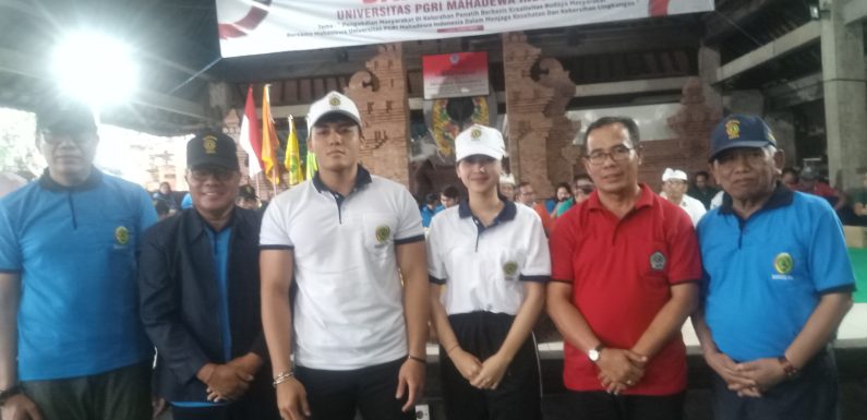 Universitas PGRI Mahadewa Indonesia Bali Mengelar Bakti Sosial Bertempat di Kelurahan Penatih Denpasar Timur.