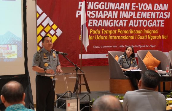 Imigrasi Ngurah Rai Gelar Sosialisasi Penggunaan e-VOA dan Implementasi Autogate.