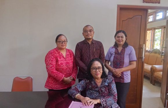 Menjelang Perayaan HUT ke 50, SMA 5 Denpasar Menggelar Pentas Seni.